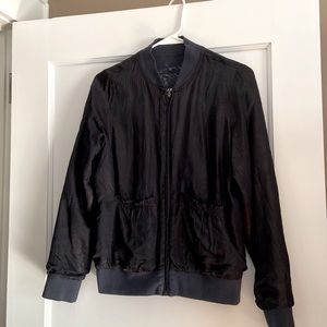 Hugo Boss reversible jacket. Silky side, light flannel air with emblem.